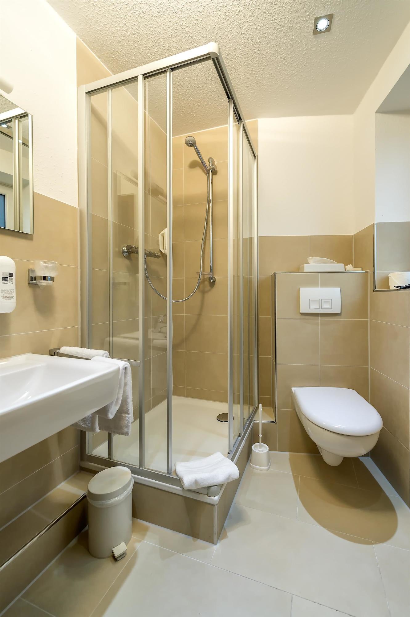 Sure Hotel By Best Western Ratingen Buitenkant foto