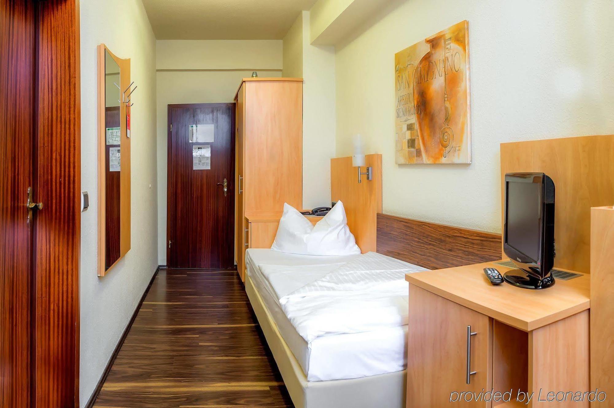 Sure Hotel By Best Western Ratingen Buitenkant foto